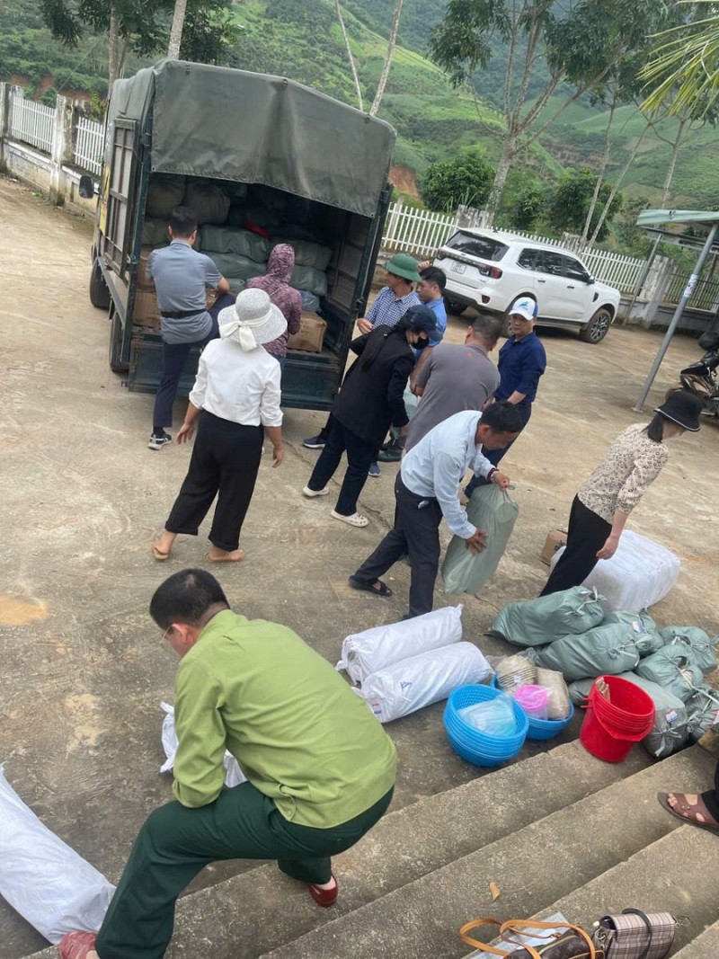(Lan Tỏa Yêu Thương. Cho Đi Là Còn Mãi) Hành Trình Govern đến Sơn La : Chung Tay Sưởi Ấm Vùng Đất Sau Thiên Tai